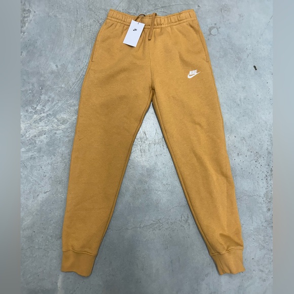 Nike Sportswear Club Fleece Joggers Mens - Picture 3 of 5